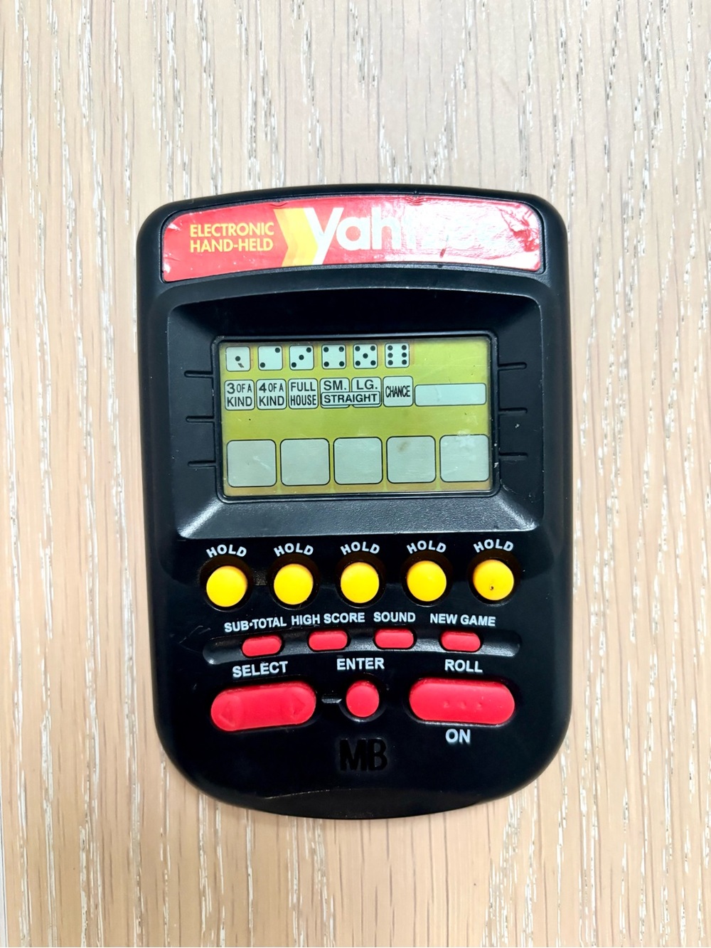 Yahtzee Vintage Electronic Handheld Game 1995 Black Milton Bradley Hasbro Tested